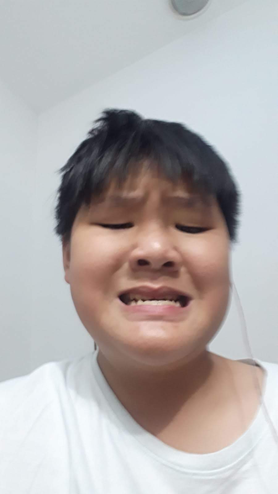 14 Feb 2019 - 02 แกล้งทำหน้าตลกใส่